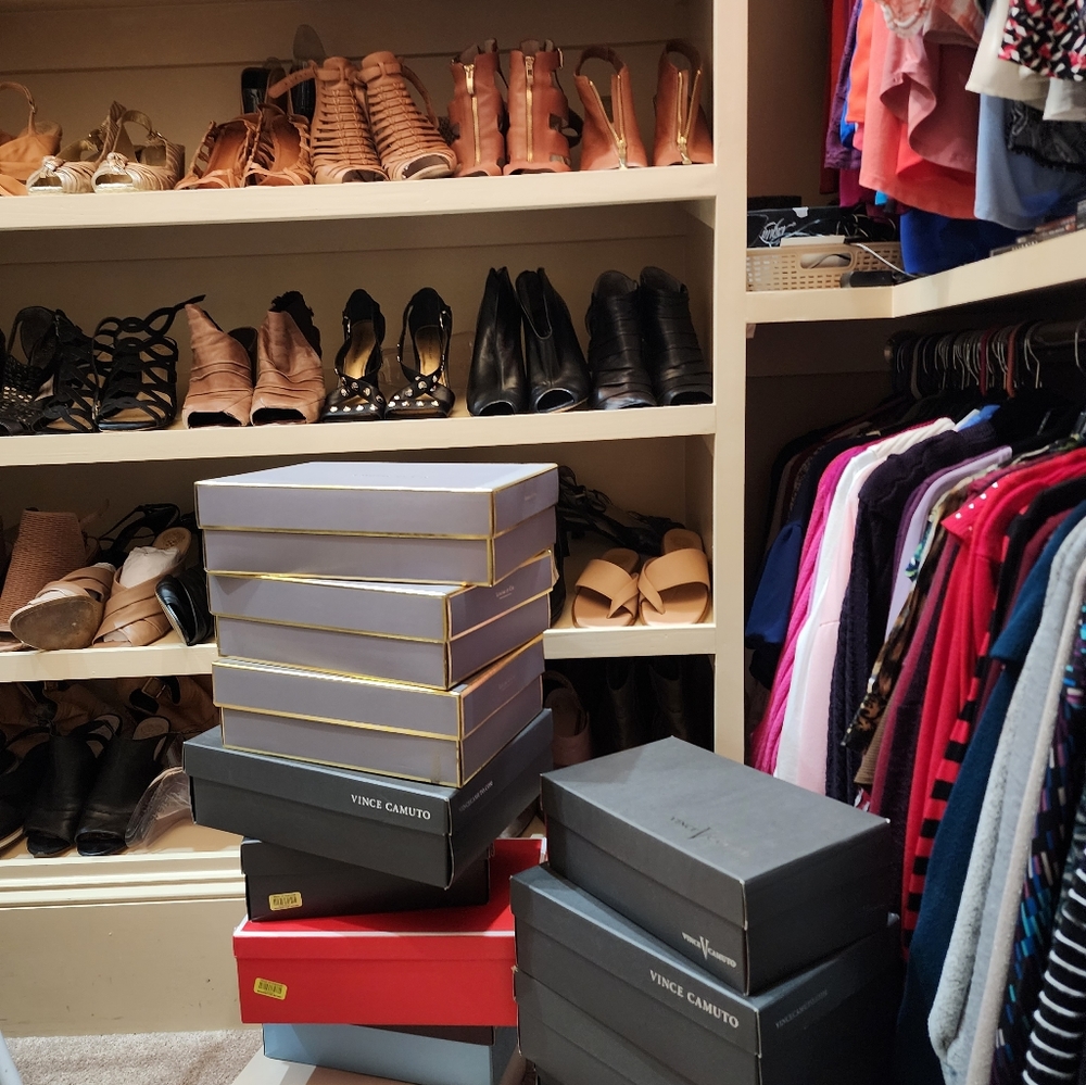 Vince Camuto Shoes